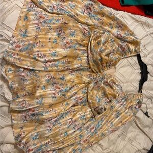 mittoshop Yellow Floral Deep V Top